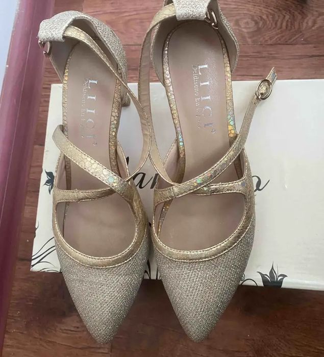 Продам Туфли 37 размер