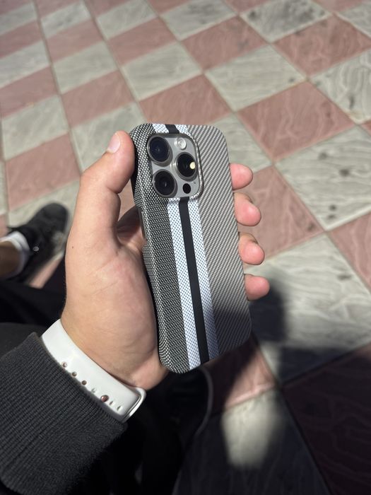 iPhone 15 Pro 128 100%