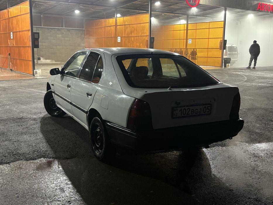 nissan primera p10