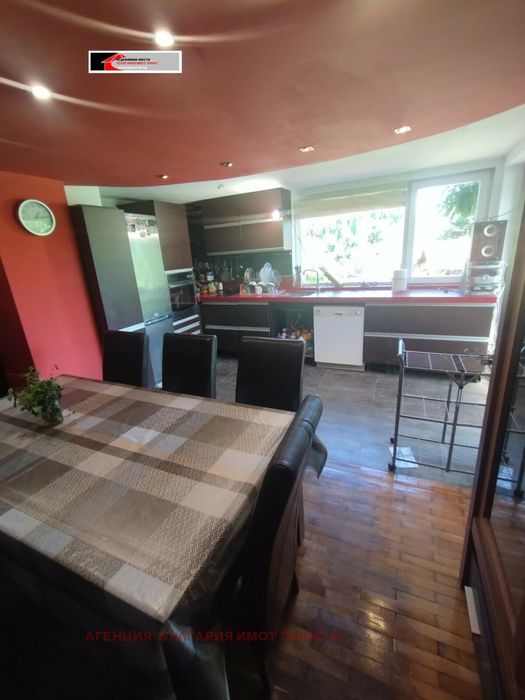 Продава се Къща в Банкя - 240 кв.м за 1625 €/кв.м - Снимка #7