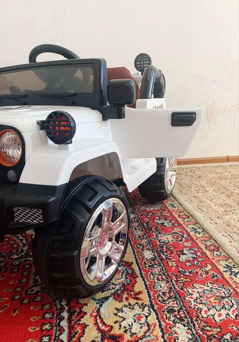 Продам электромобиль