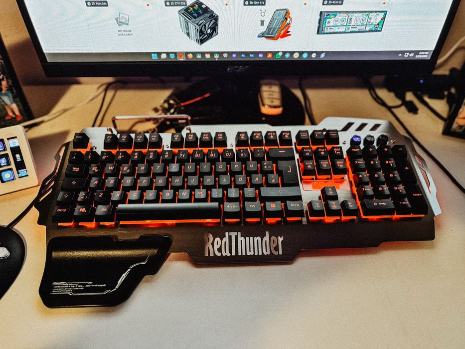 Tastaruta RedThunder K900 + keycaps PRODUS NOU