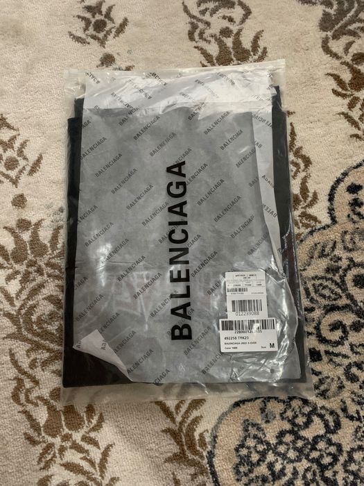 Balenciaga paris moon t-shirt