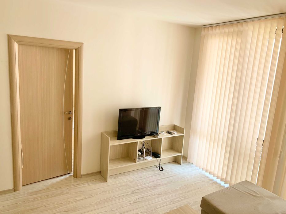 Продава се Двустаен апартамент в к.к. Слънчев бряг - 45 кв.м за 1532 €/кв.м - Снимка #3