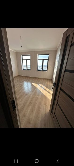 Сергели  Евродом 2 сотки 5 комнат