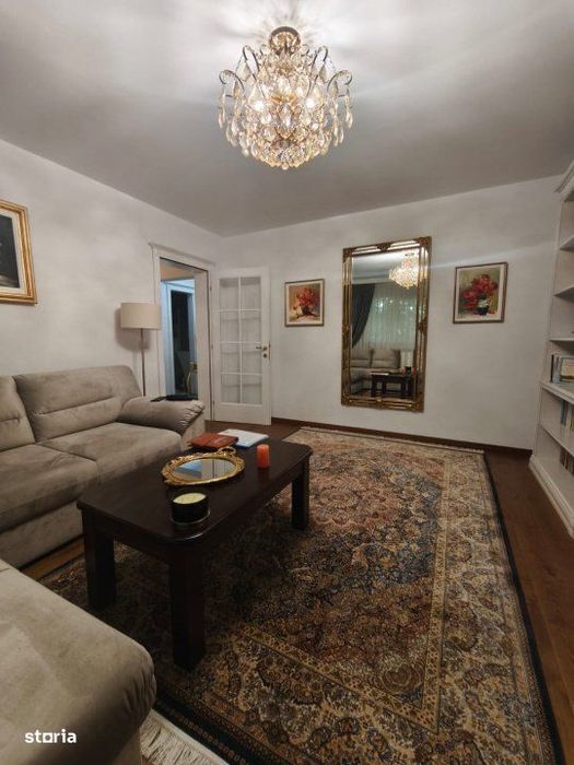 Apartament 3 camere, 64mp, parter, zona Penny, Radauti