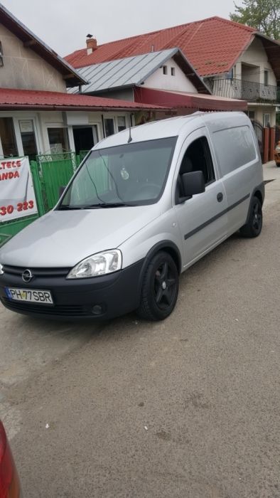 Transport mobila, marfa, frigidere, canapele,debarasari,moluz.