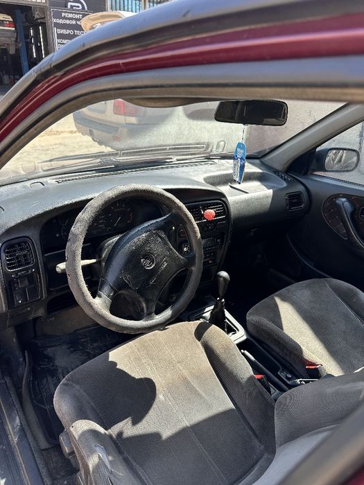 продаю ниссан премьеру