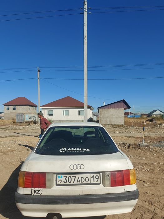 Продам Ауди 80 обём 2