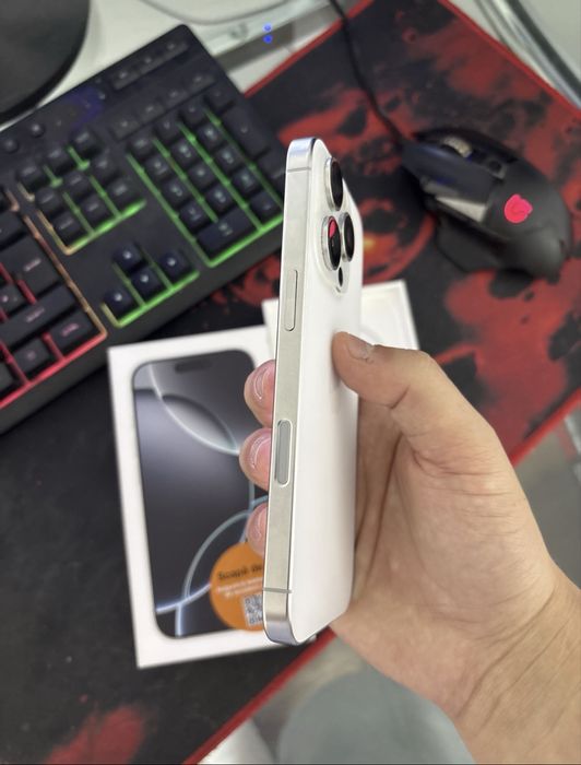Iphone 16 Pro 128 gb 91% sanatatea bateriei