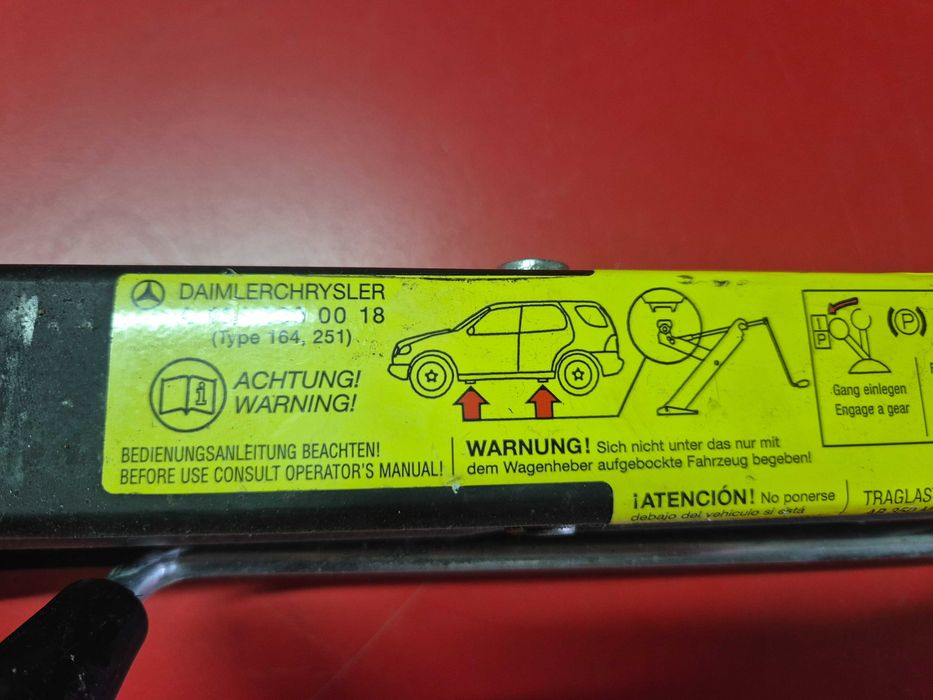 Cric AUTO SUV - Original OEM Mercedes ML W164 GL Gle - Stare Impecabila COD A1645800018