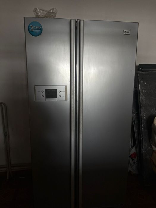 Холодильник side by side