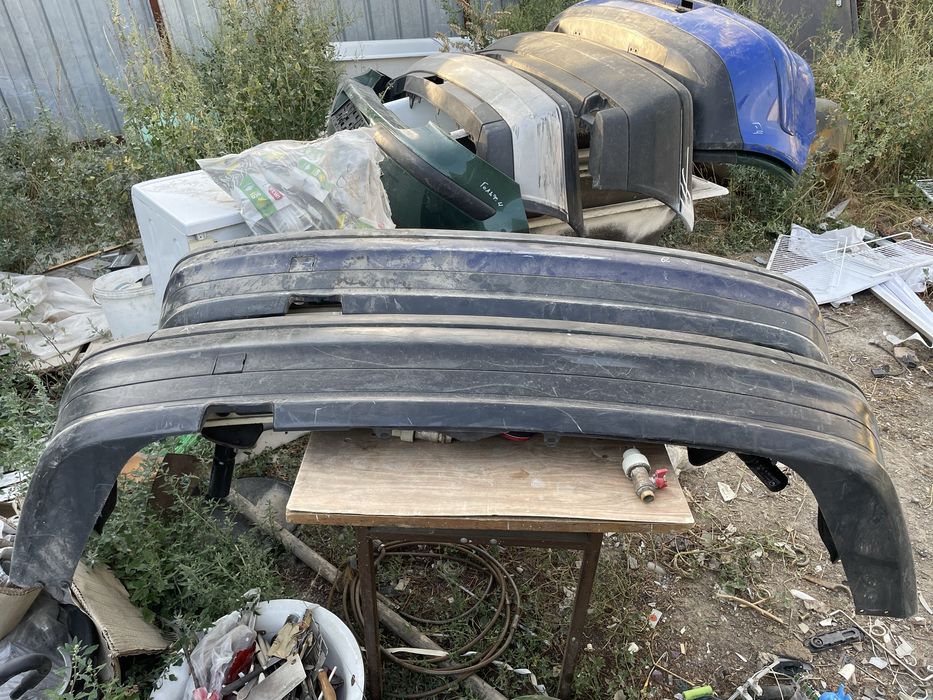 Бампер на бмв Е 36