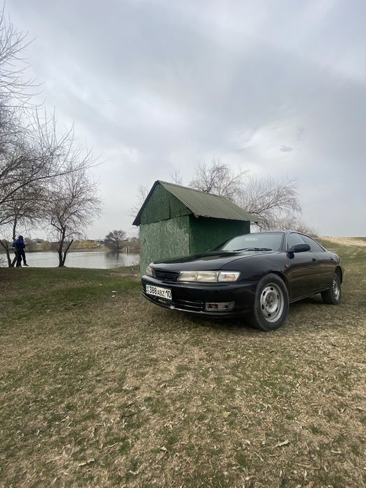 Тайота карина ED