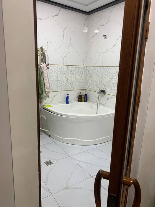 Шофайз Ку́кча участка сотилади 3,3 сотих 6 хона тайёр кириб яшидиган