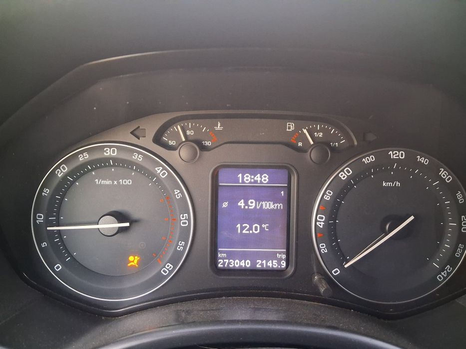 Skoda Octavia  2