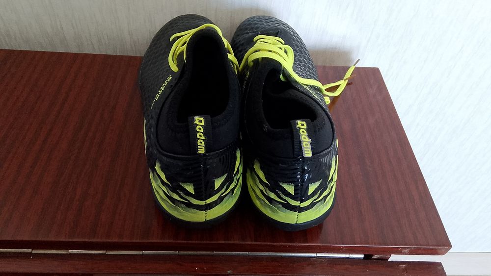 Продаю сороконожки