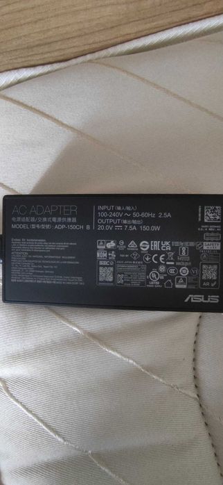 Ноутбук Asus V16 RTX5050