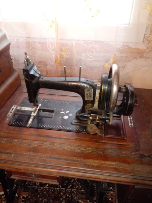 Masina de cusut Gritzner vintage 1920