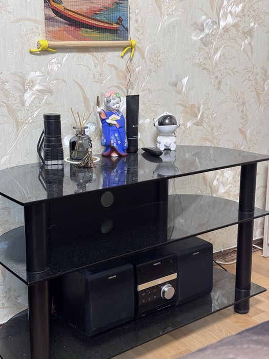 Тумба по телевизор