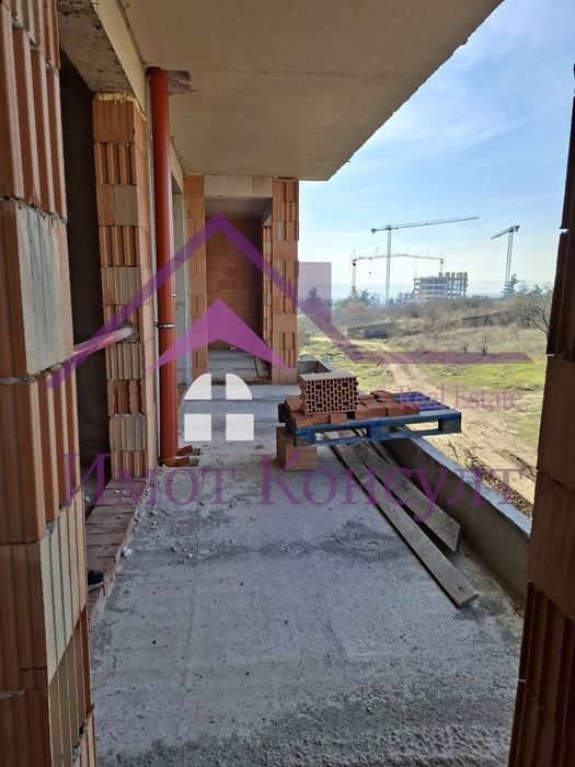 Продава се Двустаен апартамент в Варна, Владислав Варненчик - 76 кв.м за 765 €/кв.м - Снимка #8