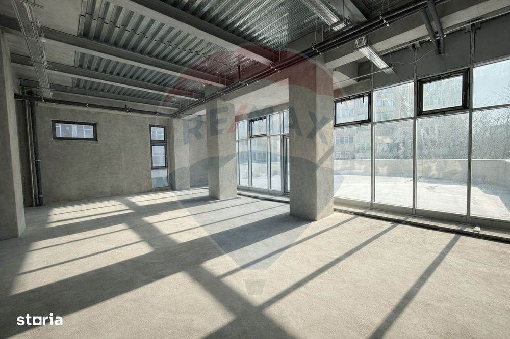 Spațiu comercial de închiriat în zona Boema Constanta 950mp