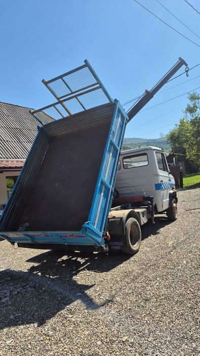 Mercedes Vario 709D