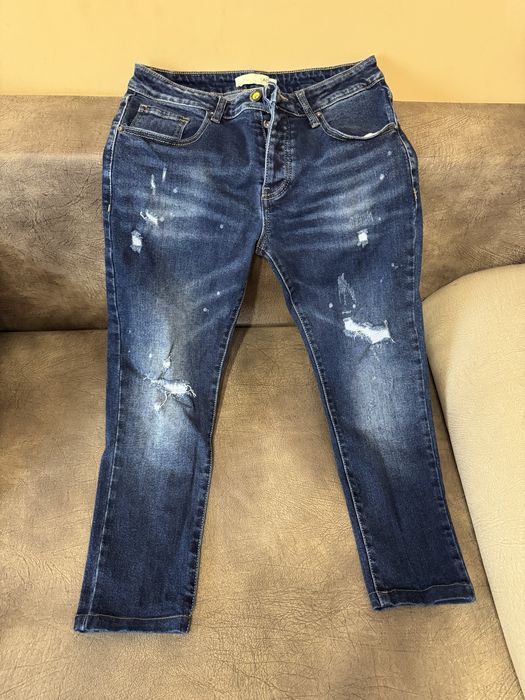 Детски дънки размер 32 в син и черен цвят