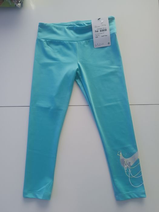 Оригинален клин Nike за момиче