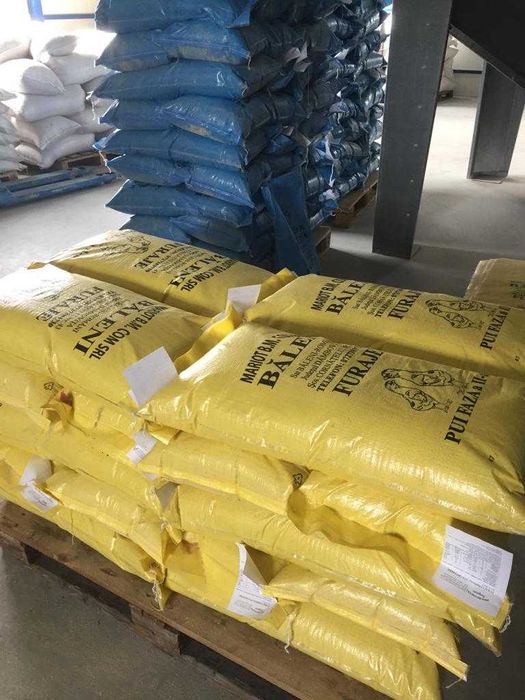 Producator Vand Furaje Combinate si Concentrate