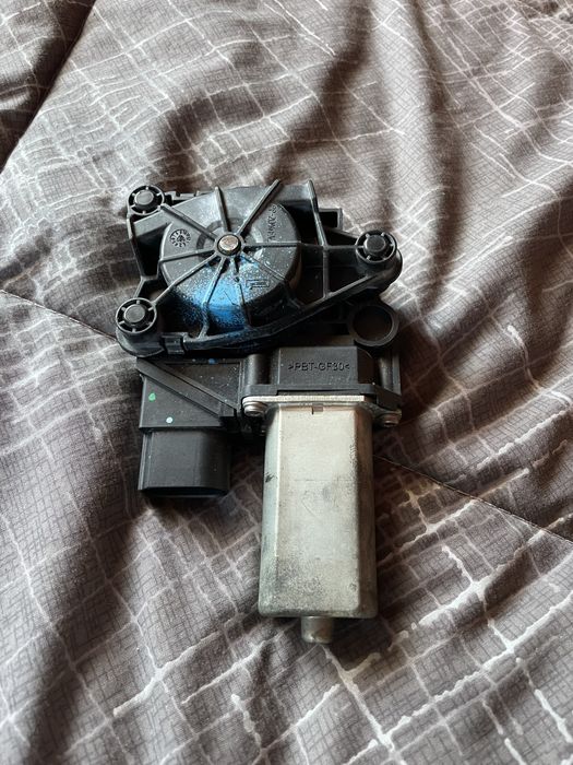 Части за БМВ е91 е90