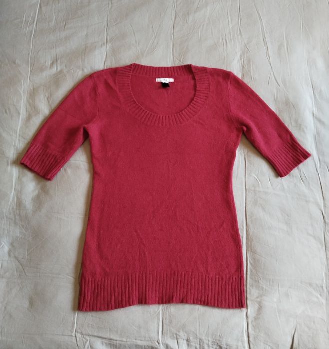 Mango красный свитер из ангоры серая водолазка черная футболка Манго