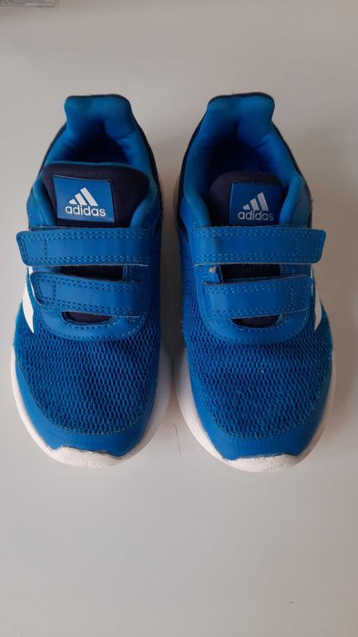 Vand adidasi nr 28 Adidas!