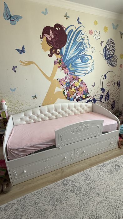 Продам кровать со сьемным бортиком