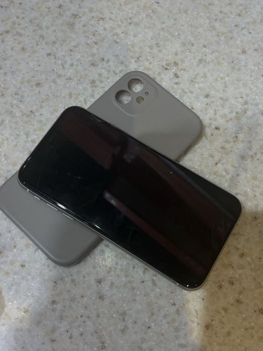 Аифон 11 продам …….