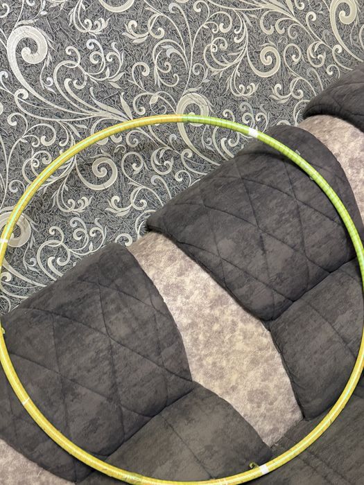 Продается обруч для художественной гимнастики!!