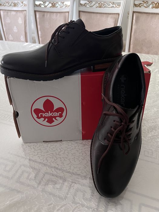 Продам мужские туфли