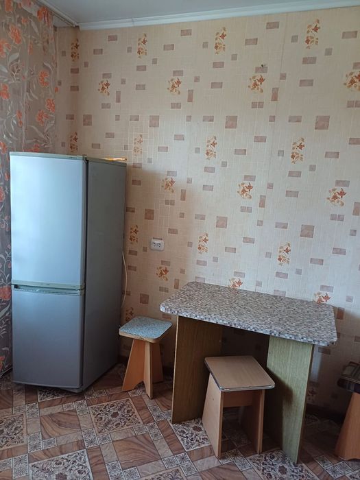 Продам 1-ком.кв.  8 мкр.