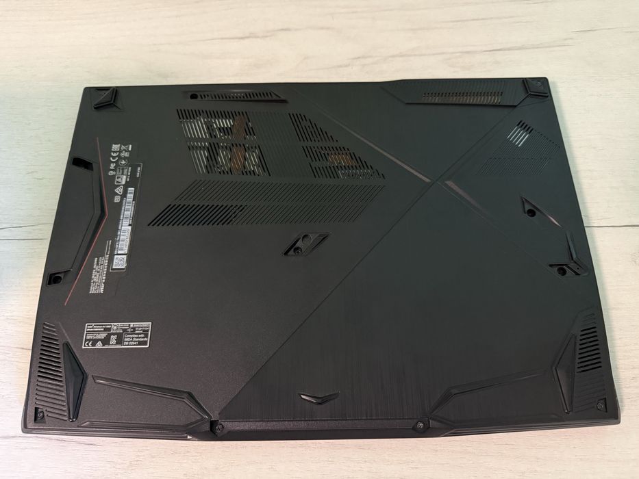 Laptop gaming MSI GF63 Thin 9SC