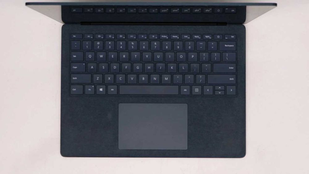 Microsoft Surface 3 i7-1065G7 16gb SSD 256gb