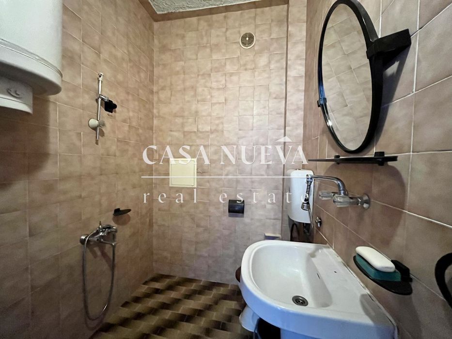 Двустаен апартамент в гр.София, Център - ул.Пиротска  288400€