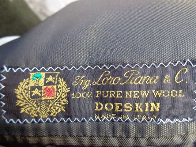 Sacou tesatura Loro Piana Doeskin khaki marimea 48