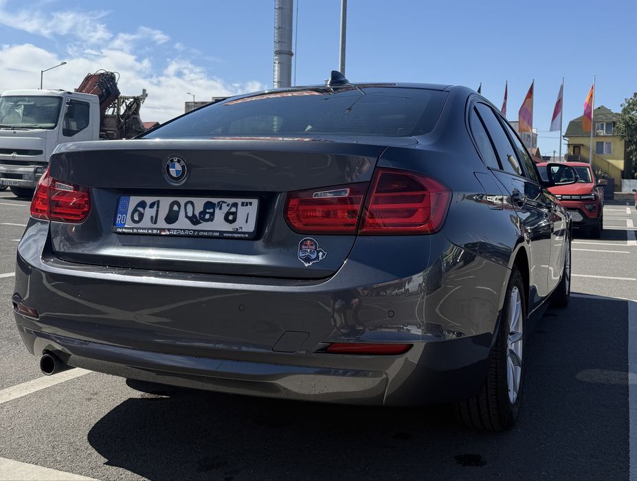 BMW Seria 3 F30 318D