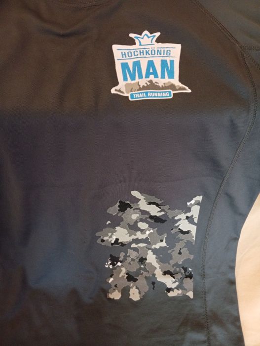 Мъжки спортни блузи