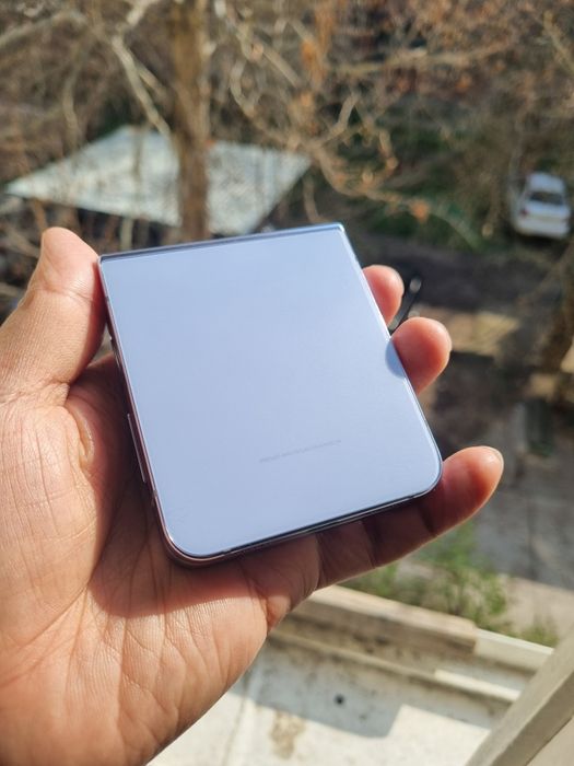 Samsung Z flip 4 256gb