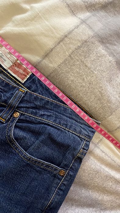 Blugi dama Levis strauss  evazati