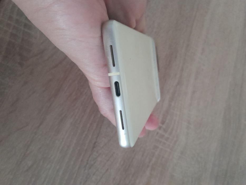 Google pixel продается очень срочно