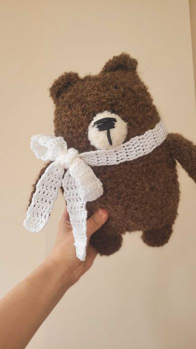 Мече на една кука