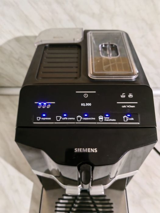Кафе автомат Siemens Eq. 300