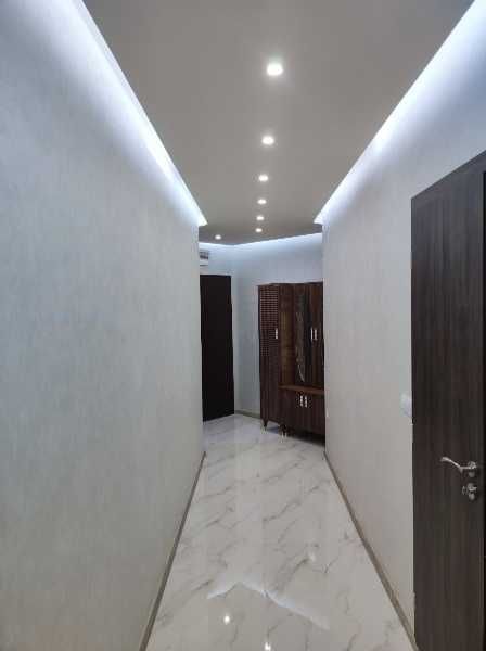 Дава се под наем Тристаен апартамент в Пловдив, Център - 70 кв.м за 250 € - Снимка #3
